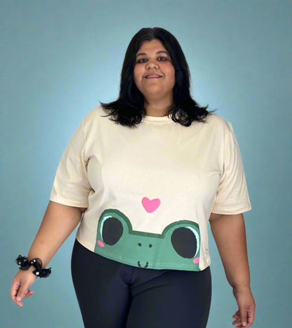 Cropped Length Oversized 'Lovestruck Frog' T-Shirt